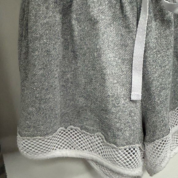 2 Ardene Rompers - Picture 6 of 12